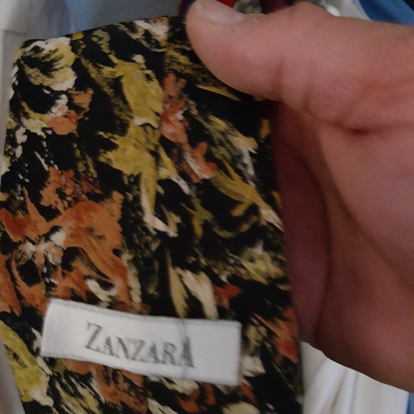 Hand Painted Silk Tie !!! Few made - Picture 2 of 3